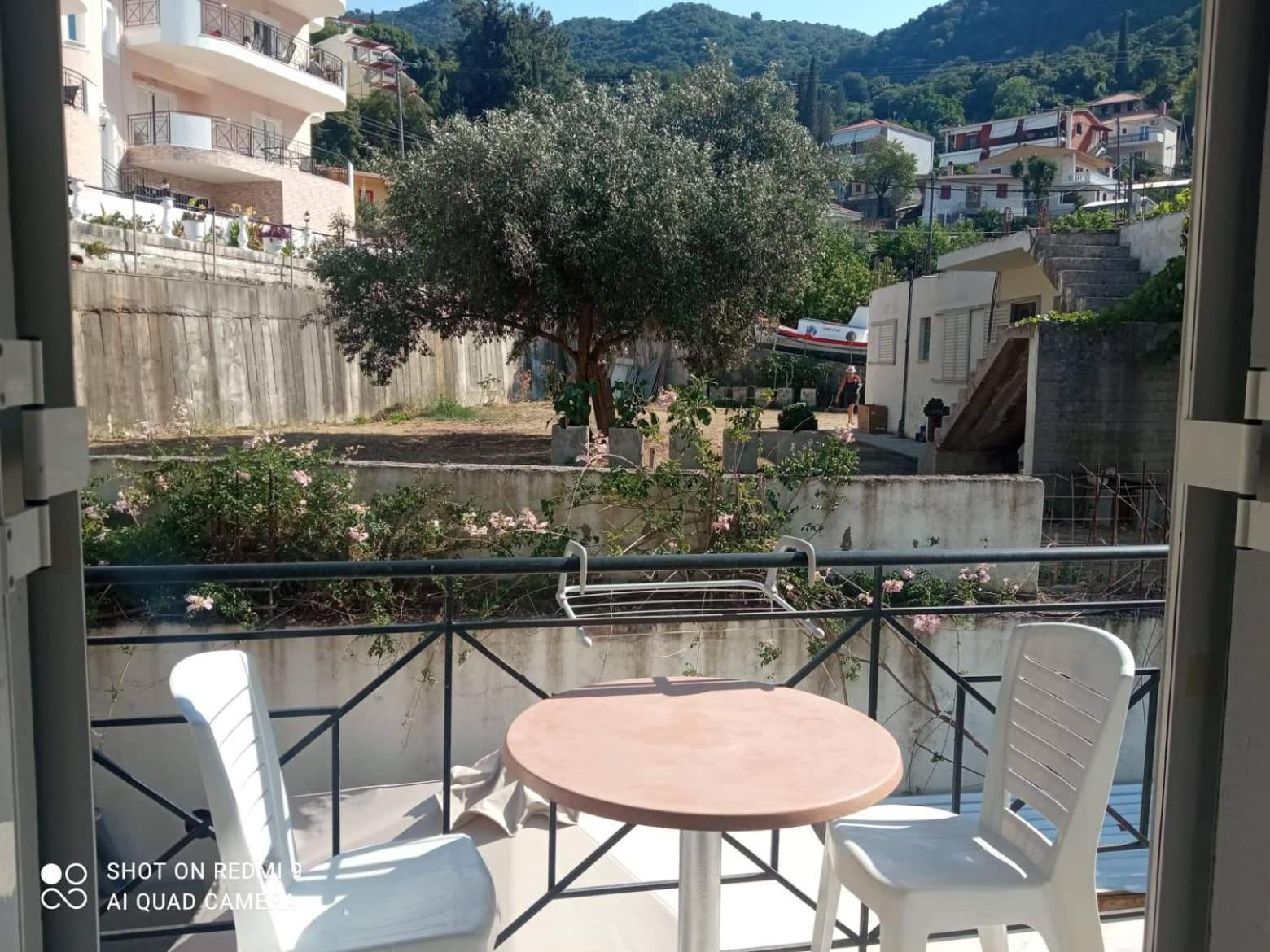 Vasilis Travlos Apartment Πόρος Εξωτερικό φωτογραφία