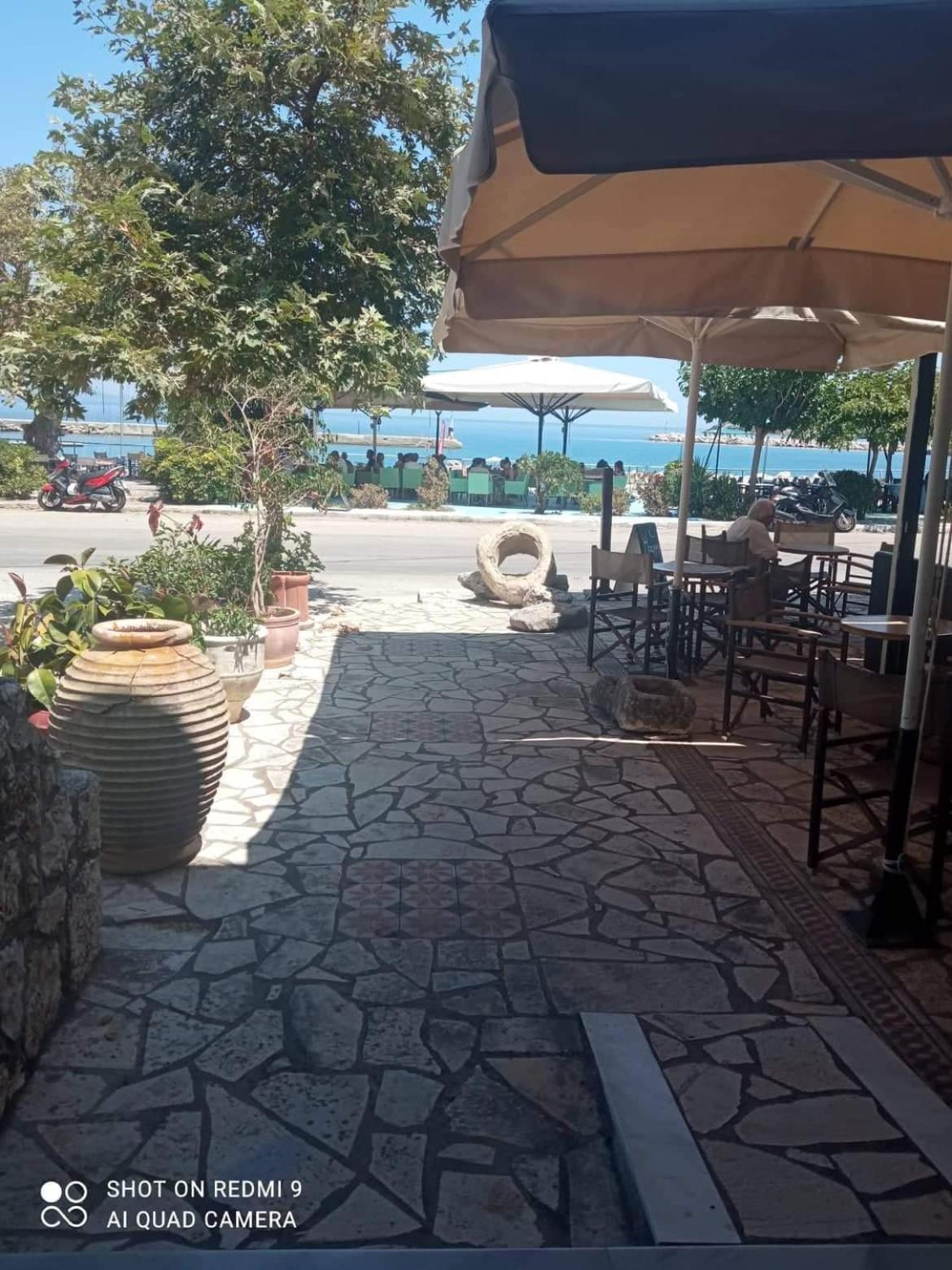Vasilis Travlos Apartment Πόρος Εξωτερικό φωτογραφία